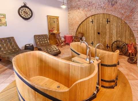 Penzion Obora: Kúpele v pivovare Poděbrady s pivným kúpeľom a pivom neobmedzene.