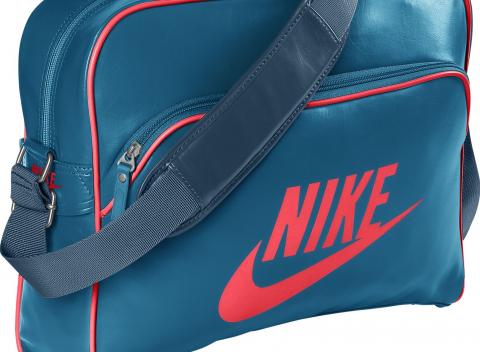 Zľava 20 % na celý sortiment značiek Nike, Reebok, Puma, Volcano v EXIsport. Najväčší športový reťazec, ktorý je na trhu už 12 rokov. 