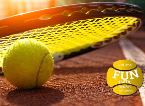 Prenájom tenisového kurtuna na jednu hodinu v areáli Ranču Ouzkých. Elegantný šport, pri ktorom ide stres bokom.