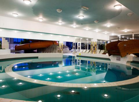 Termálne kúpele s polpenziou v Kehida Thermal Resort****. Zoberte svoju polovičku, najlepšiu kamarátku a aspoň na okamih vypnite. 