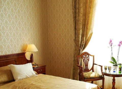 Silvester v centre Karlových varoch v 4* hoteli. 4 dňový pobyt pre dvoch.