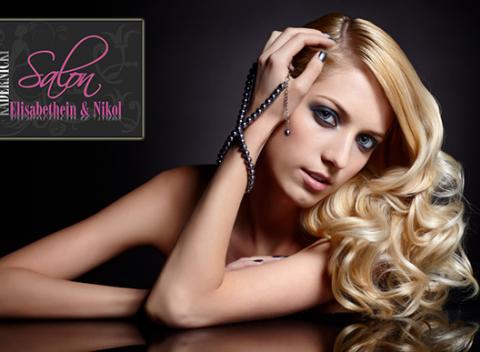 Strih alebo regenerácia vlasov, relax a masážne kreslo počas vlasového kúpelu to všetko a ešte viac v salóne  Elisabethein & Nikol.