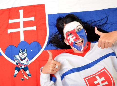 Vstupenky alebo zájazdy na zápasy našich na MS v hokeji 2016 v Petrohrade. Už 6. mája opäť vypukne hokejové šialenstvo, buďte pri tom! 