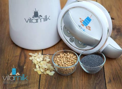 Vyskúšajte novinku Vitamilk a vyrobte si vlastné rastlinné mlieko, pyré, smoothie i polievky. Prístroj s funkciami pre zdravý životný štýl. 