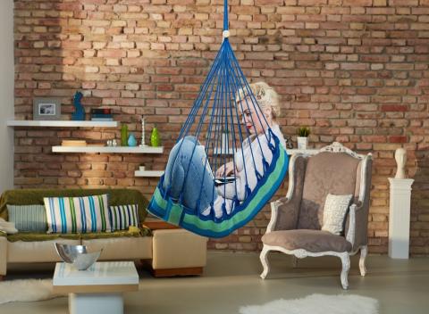 Závesná sieťová hojdačka Bench. Odviažte sa a relaxujte štýlovo, netradične, osamote alebo vo dvojici na závesnej hojdačke značky Bench.