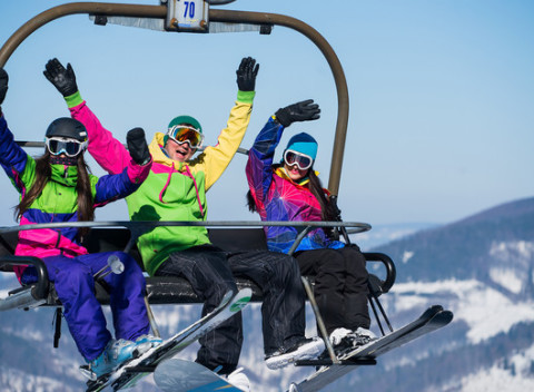 Celodenný skipas, bobová dráha alebo požičanie výstroja v Snowparadise Veľká Rača Oščadnica.