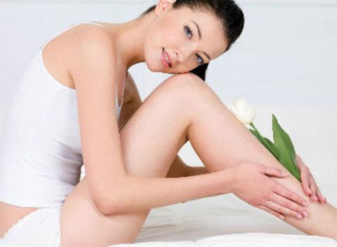 Kryolipolýza alebo neinvazívna liposukcia Lipolaserom. Najjednoduchšia a najefektívnejšia metóda pre dosiahnutie vytúženej postavy. 