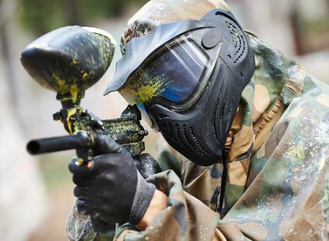 Zábava pre celú rodinu, pre priateľov či kolegov. Paintball, airsoft, lukostreľba Či hydrospeed to je adrenalín v každom páde. 