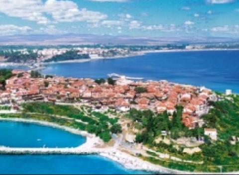 Skvelá dovolenka v Bulharsku na Slnečnom pobreží. Hotel Elena Palace *** v Nessebare pre 1 osobu a dieťa do 12 rokov na 7, 8 či 9 nocí. 