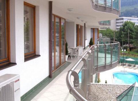 Užite si atmosféru kúpeľného mesta Trenčianske Teplice v rodinnom hoteli Kristoff***. Oddych na 3 až 10 dní, s polpenziou a wellness. 