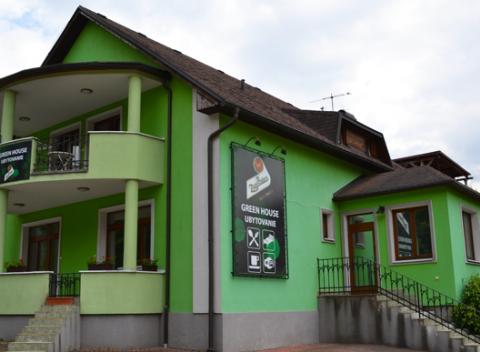 Relax v penzióne Green House v kúpeľnom meste Rajecké Teplice. Na výber viacdňový pobyt pre dvoch a dieťa do 5 rokov zdarma, s polpenziou. 