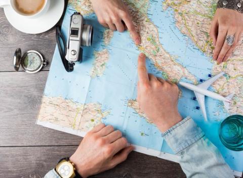 Atraktívne celoročné cestovné poistenie za extra výhodné ceny - pre jednotlivcov aj pre rodiny do Európy aj do celého sveta. 