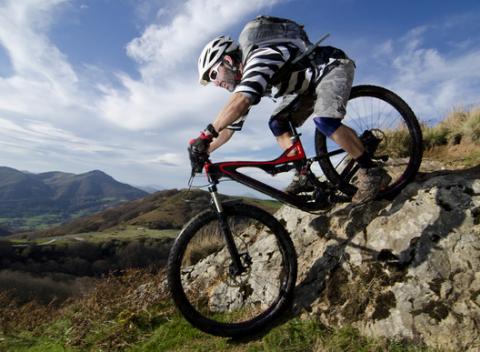 Cyklomaratón HORAL vo vysokohorskom prostredí Nízkych a Vysokých Tatier. Zmerajte si sily s cyklistami z celého Slovenska. 