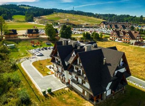 Spoznajte novú tvár Tatier. Skvelá dovolenka s polpenziou a neobmedzeným wellness vo Willa Skałka v poľskej dedinke Białka Tatrzańska.