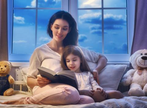 Detská postieľka Hviezdička s matracom a roštom. Vyberte ten pravý obláčik pre krásne sny a bezpečie vašich najmenších.