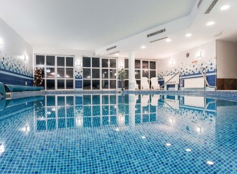 Zima v prekrásnej horskej prírode v hoteli Inovec*** so vstupom do wellness.