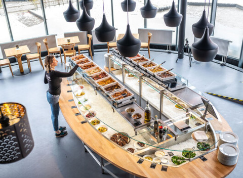 Vegánske menu v najväčšej vegánskej reštaurácii na Slovensku, so sebou take away alebo rozvoz.