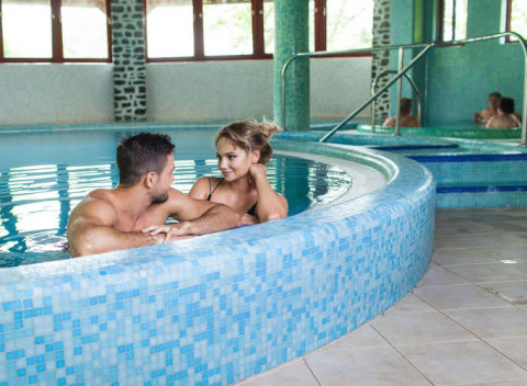 Veľká noc v apartmáne kúsok od termálneho jazera Hévíz v hoteli Club Dobogómajor.