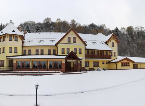 Užite si neočakávanú romantiku s wellness v podhorskom hoteli Julianin dvor – Roháče.