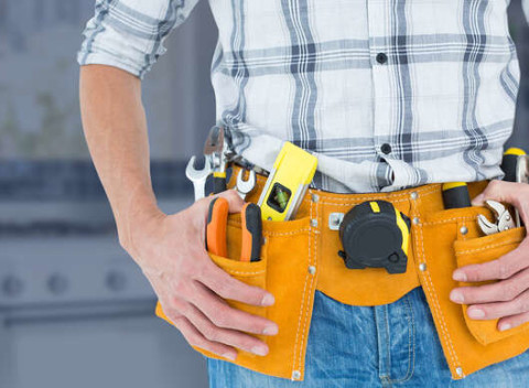 Náradie, píly, čerpadlá, zváračky a ďalšie potreby pre vašu domácnosť.