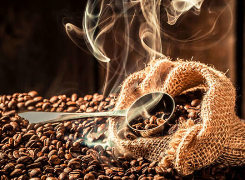 Výberové degustačné balíčky plantážnej kávy z celého sveta od SofiKofi.