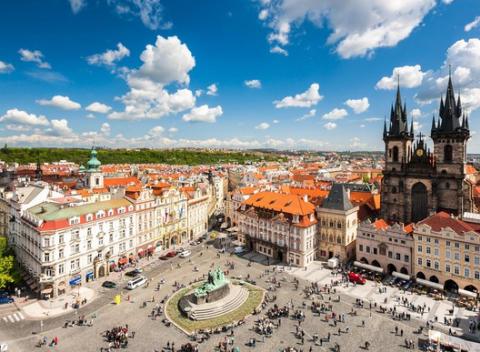 Hotel Praga 1885**** s príjemnou domácou atmosférou vás vrelo privíta a spríjemní vám váš pobyt, či už cestujete za zábavou alebo poznaním.