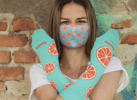 Set - dizajnové anatomické rúško + Fusakle - 10 rôznych dizajnov na výber.