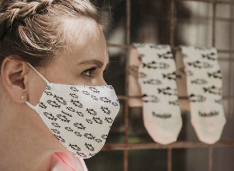 Set - dizajnové anatomické rúško + Fusakle - 10 rôznych dizajnov na výber.