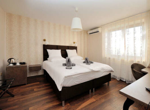 Pobyt v historickom centre Trnavy v hoteli MAX PLAZA