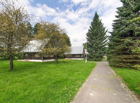 Beskydy: bungalovy Hotela Eroplán v Rožnove pod Radhoštěm so zapožičaním bicyklov + polpenzia.