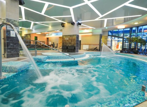 Eger v historickom centre a neďaleko kúpeľov v Hoteli Centrooms Park Eger *** s wellness a polpenziou.