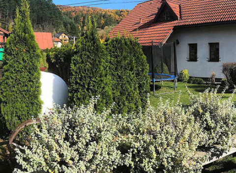 Prázdninový domček Bôrka pre rodinu + sauna, med, medovinka, dlhá platnosť a 1 noc zdarma.