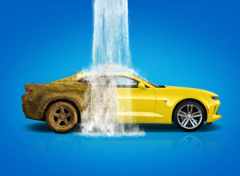 Čistenie exteriéru a interiéru vozidla s vyzdvihnutím a dovozom auta až k vám.