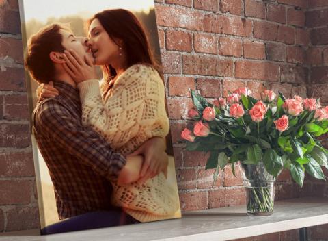 Prekvapte svojich blízkych originálnym darčekom a darujte im spomienky, ktoré im vyčaria úsmev na tvári. Tlač fotiek na maliarske plátno.